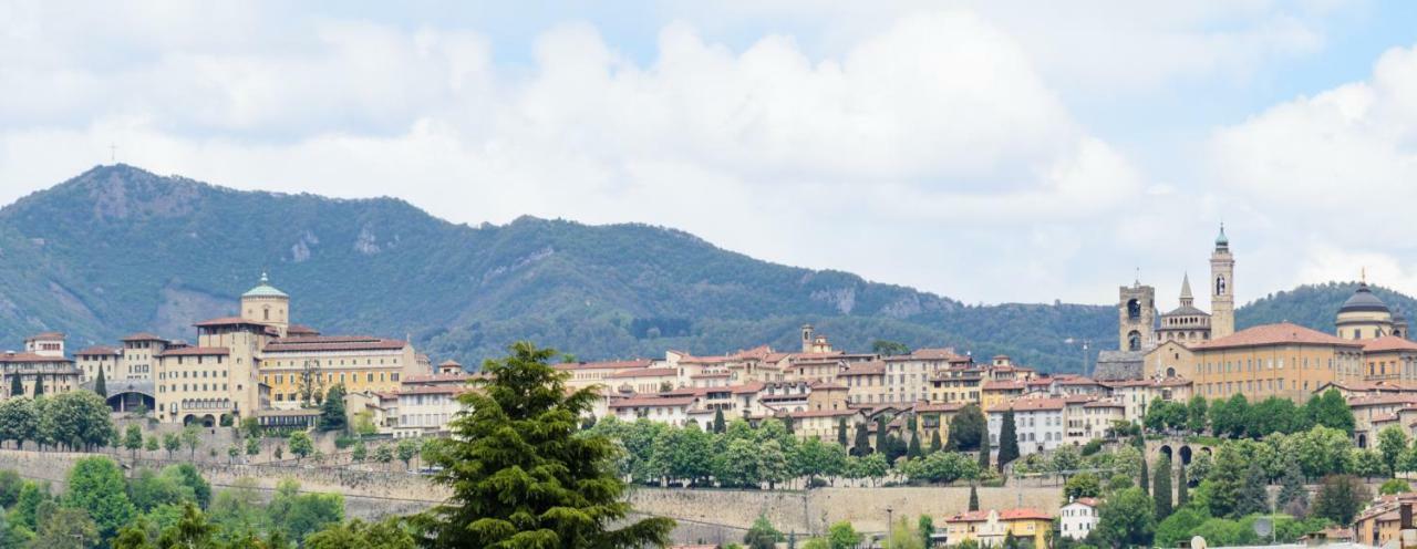 Relais Dei Mandorli Hotel Bergamo Exterior photo